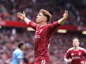 Liverpool znovu ztratil. Doma pouze remizoval s Nottinghamem, trefila se nová posila