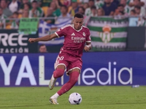 Kylian Mbappé čelí tvrdé kritice. Při prohře Realu Madrid se prý choval sobecky