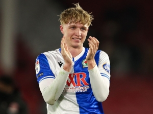Chelsea se pokusila získat další anglický talent. Blackburn odmítl pustit Atchesona