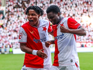 Slavia chce proti Lens konečně oslavit výhru v Lize mistrů. Co předvede norský zázrak na Bayernu?