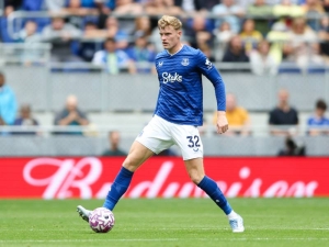 Manchester United chce podepsat nového stopera, Martínez totiž možná odejde. Náhradu našel v Evertonu