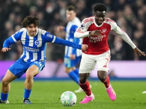 Arsenal jede v rámci pátého kola na horkou půdu Brightonu. Co problémy United?