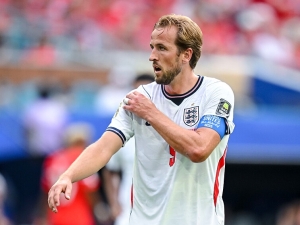 Kdo vyhraje Zlatý míč? V nominaci nechybí favorit Kane ani obhájce z Paříže
