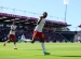 Andoni Iraola zažil vítězný návrat do Bournemouthu. Důležitou výhru Liverpoolu trefil Isak