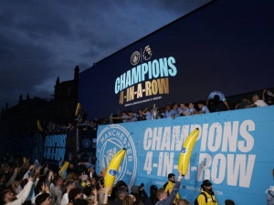 Přijde Manchester City o ligové tituly? Experti mluví o přepisování historie a rýpl si i Mourinho