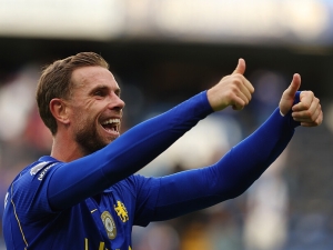 Druhý příchod Lamparda? Jordan Henderson vyraziil dech fanouškům Chelsea