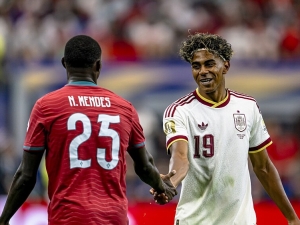 Mendes je jediný, kdo dokáže vymazat Yamala. PSG o něj ale před vzájemným zápasem přišlo