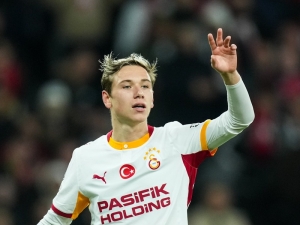 Arsenal a Liverpool sledují ruský talent Galatasaraye. Batrakov má mít výstupní klauzuli 50 milionů liber